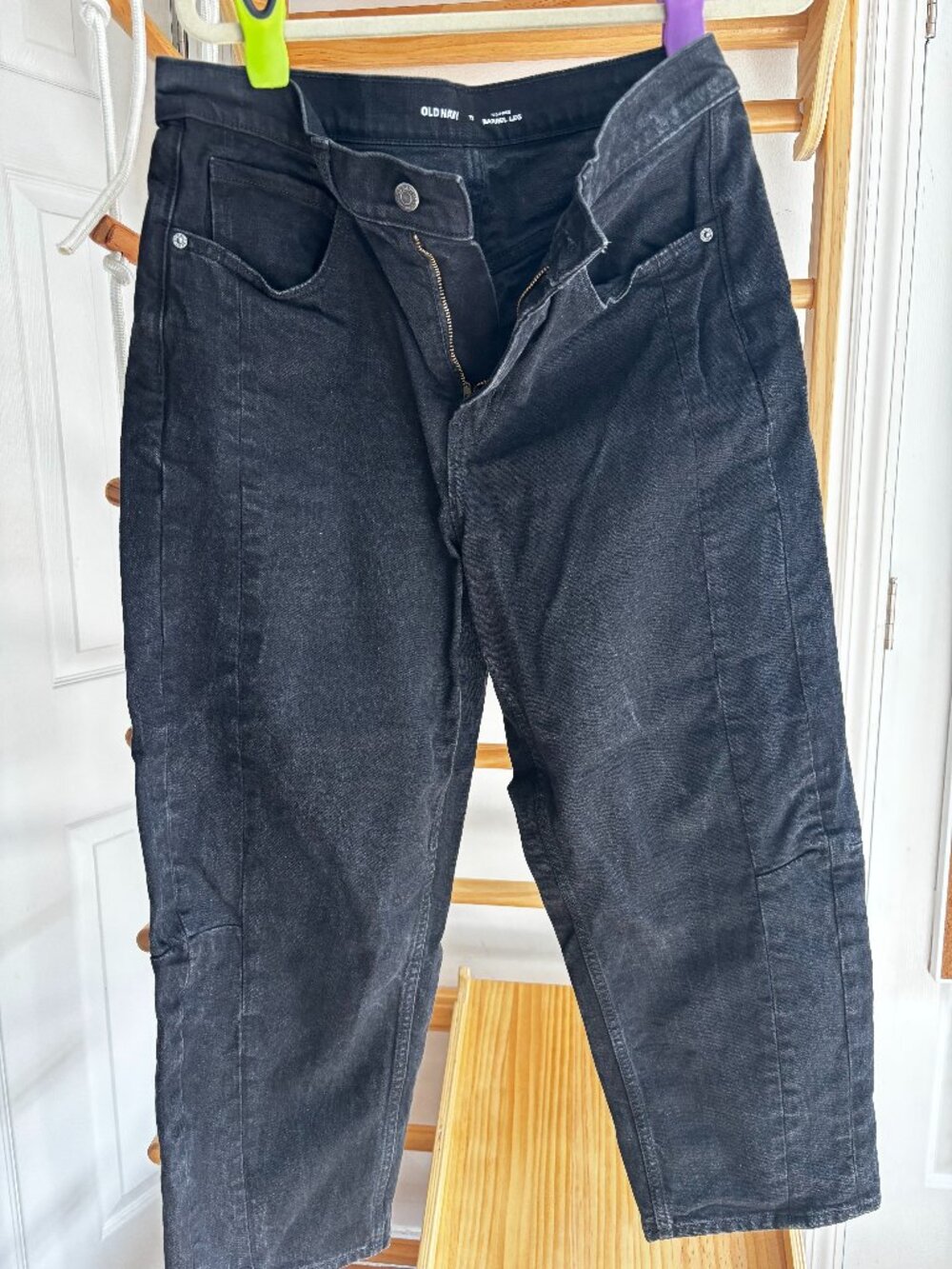 Old Navy High Rise Barrel Jeans Black 12